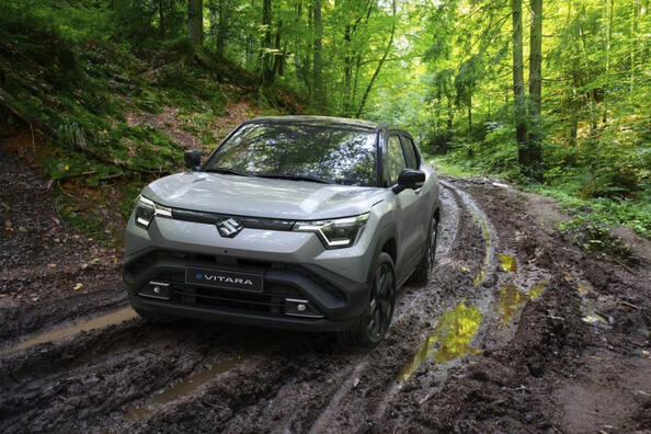 Test Suzuki eVitara: elektrický debut legendárnej značky