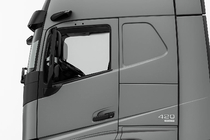 Volvo FH 2012– Niken Luxury 2021- deflektory okien (2 ks) fotografia 1