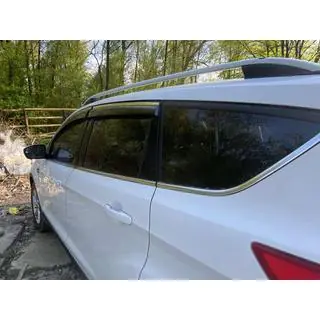 Okenné deflektory s chrómovou lištou Niken Luxury (4 ks) fotografia 3