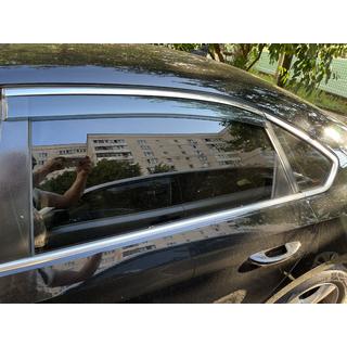 Okenné deflektory s chrómovou lištou Niken Luxury (USA, 4 ks) fotografia 4