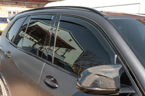 BMW X5 G05 2019–2026 Vkladacie deflektory okien Niken Luxury (4 ks) fotografia 1