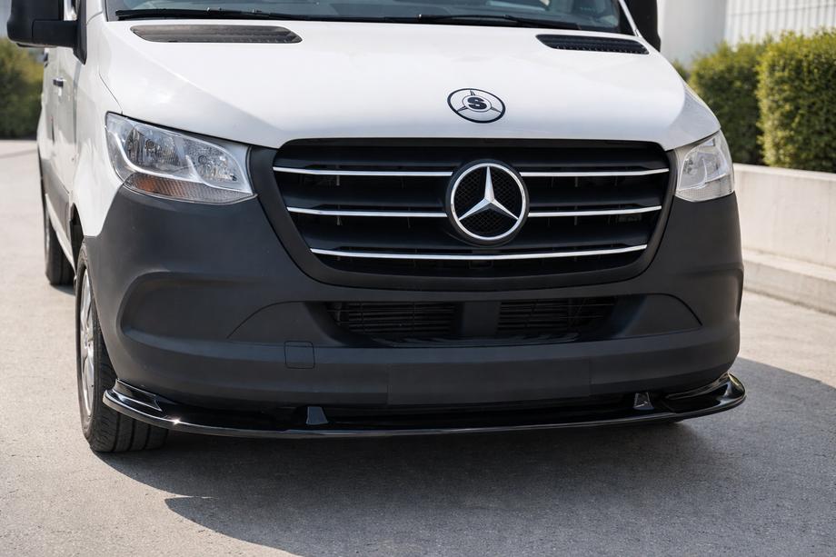 Mercedes Sprinter W907/W910 2018– Predný lip spojler EuroCap (ABS) Image