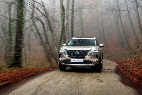 Recenzia štvrtej generácie Nissan X-Trail