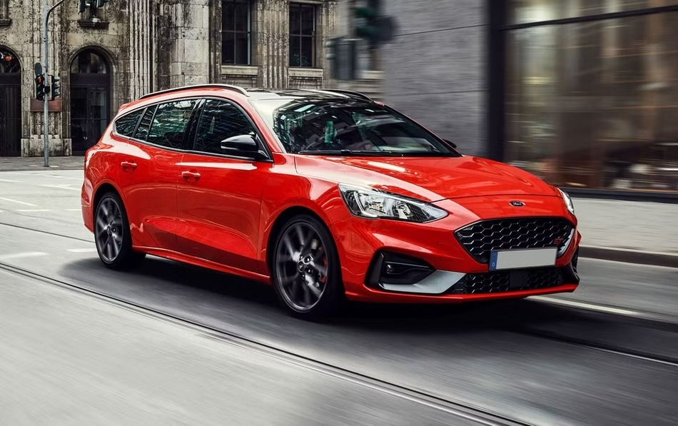 Test Ford Focus ST Wagon: facelift štvrtej generácie