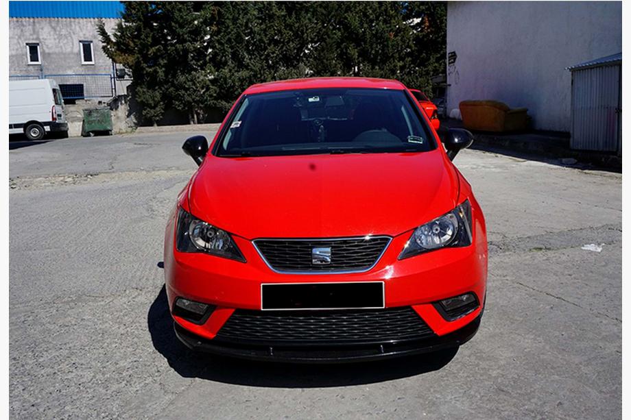 Seat Ibiza 2010–2017 Predný lip spojler DPT V-1 (čierny lesklý) Fotografia 3