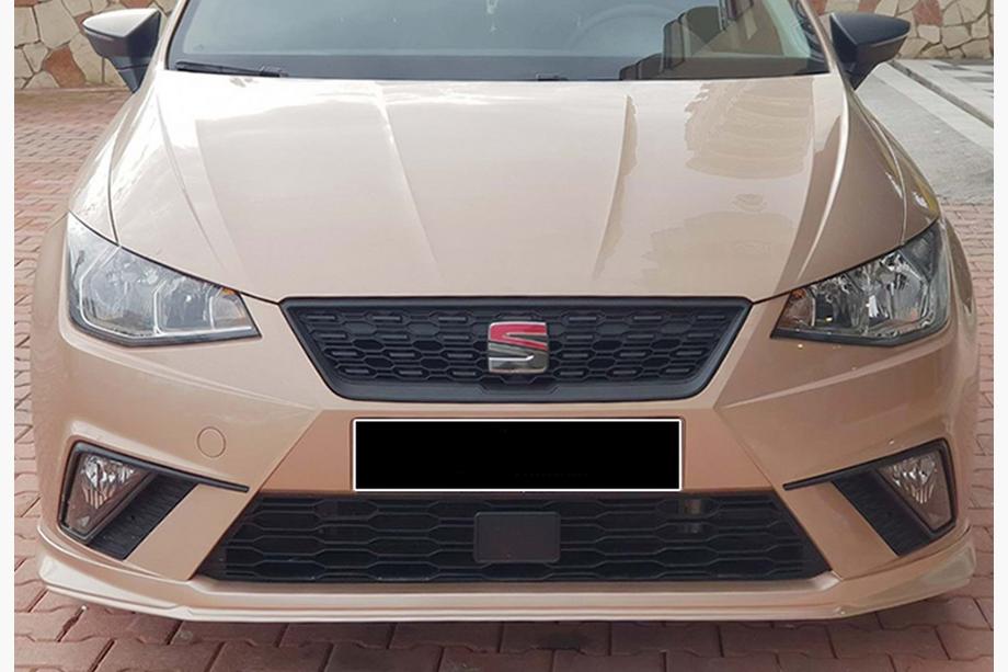 Seat Ibiza 2010–2017 DPT V-3 predný lip nadstavec (lesklá čierna) Image