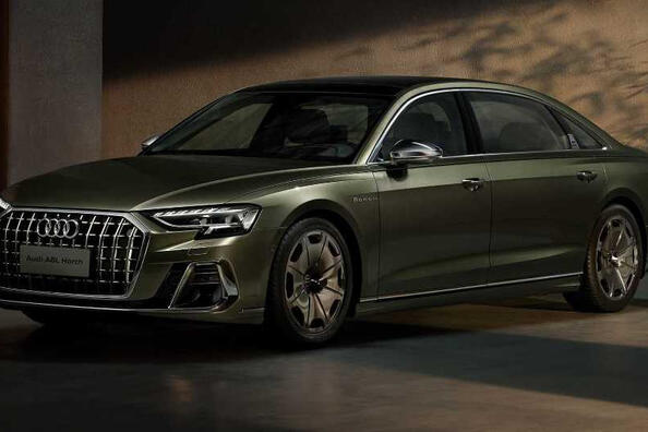 Recenzia Audi A8 L Horch: luxusná vlajková loď vyššej triedy