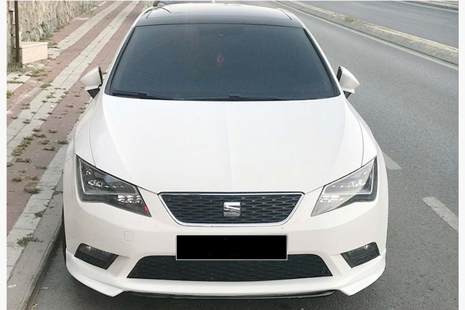 Seat Leon 2013–2020 DPT V-1 predný lip spojler (2013-2016, na lakovanie) Fotografia 4