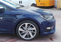 Seat Leon 2013–2020 Predný lip spojler nárazníka DPT V-2 (2013-2016, lesklá čierna) fotografia 5