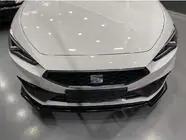 Seat Leon 2020– Predný lip spojler DPT V-2 (lesklá čierna) fotografia 3