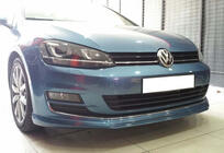 Volkswagen Golf 7/E-Golf 2012–2020 Predný lip spojler DPT V-2 (na sériový nárazník, 2012-2017, čierny lesk) fotografia 1