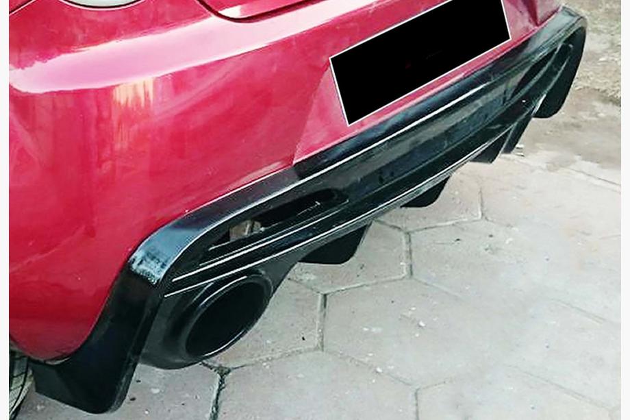 Alfa Romeo MiTo 2008–2018 Zadný difúzor DPT (lesklá čierna) Image