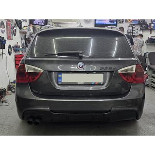 Zadný difúzor DPT V-5 (pre E90 M-Sport, čierny lesk) BMW 3 rad E90/E91 2005–2011 fotografia 3