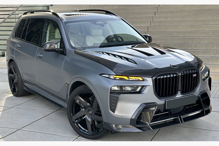 BMW X7 G07 2019– LRT Carbon bodykit (pre M-Sport 2023-) Fotografia 7