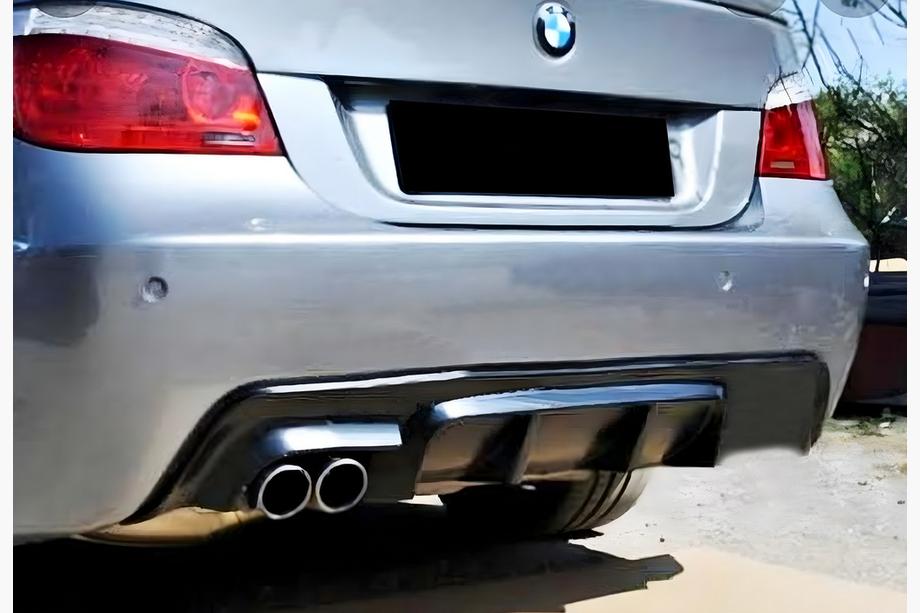 BMW 5. rad E60/E61 2003–2010 Zadný difúzor DPT V-1 (pre M-Sport, lesklá čierna) Image