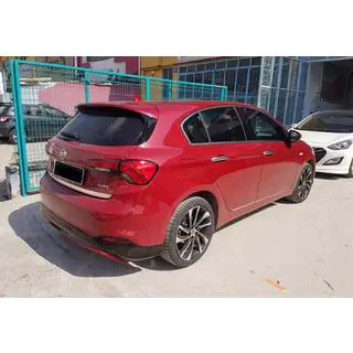 Zadný difúzor DPT (HB, lesklá čierna) Fiat Tipo 2016– fotografia 2