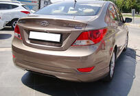 Hyundai Accent 2011–2017 Zadný difúzor DPT (lesklá čierna) fotografia 3