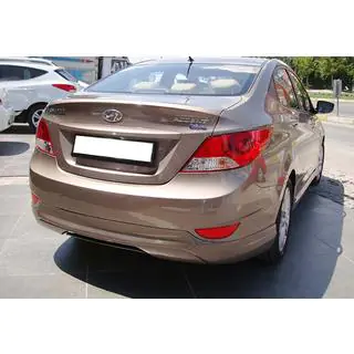 Zadný difúzor DPT (lesklá čierna) Hyundai Accent 2011–2017 fotografia 3
