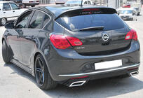 Opel Astra J 2009–2015 Zadný difúzor DPT V1 (2012-2015, HB, lesklá čierna) fotografia 2