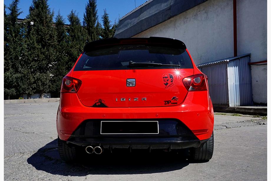 Seat Ibiza 2010–2017 Zadný difúzor DPT (lesklá čierna) Image