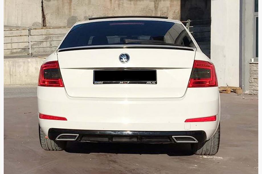 Skoda Octavia III A7 2013–2019 Zadný difúzor DPT V-4 (LB, lesklá čierna) Image