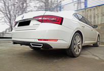 Skoda Superb 2015–2024 Zadný difúzor DPT V-2 (lesklá čierna) fotografia 6