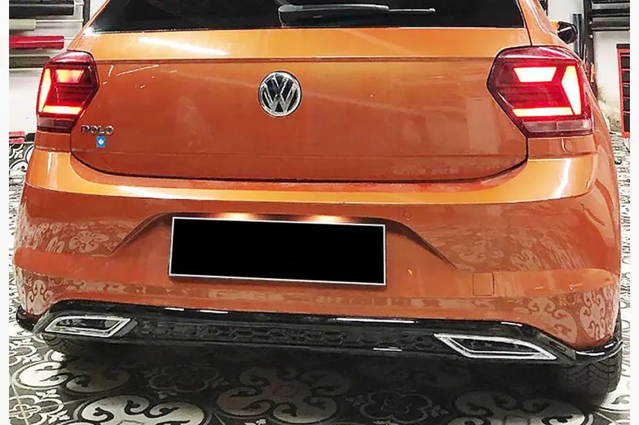 Volkswagen Polo 2017– Zadný difúzor DPT V-3 (čierny lesk) Image