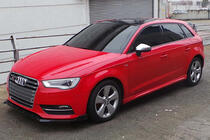 Audi A3 2012–2020 Bočné prahy DPT (HB, lesklá čierna) fotografia 3