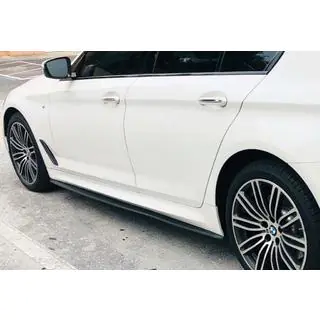 DPT V-1 nadstavce prahov (pre M-Sport/M5 prahy, čierna lesklá)