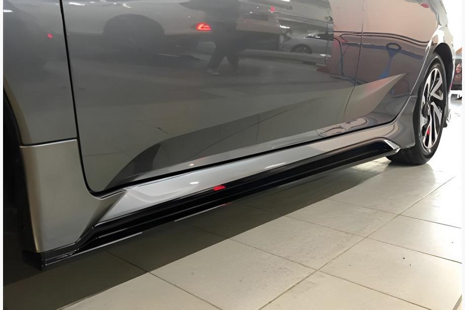 Honda Civic Sedan X 2016–2021 Bočné prahy DPT V-2 (na lakovanie) Image