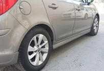 Opel Corsa D 2007–2014 Bočné prahy DPT V-3 (čierny lesk) fotografia 1