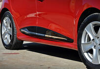 Renault Clio IV 2012–2019 Bočné prahy DPT V-2 (na lakovanie) fotografia 1
