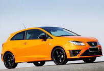 Seat Ibiza 2010–2017 Bočné prahy DPT V-1 (Coupe, lesklá čierna) fotografia 3