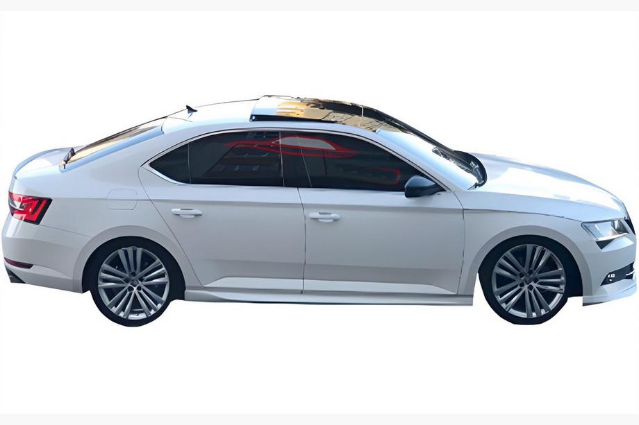 Skoda Superb 2015–2024 Bočné prahy DPT V-2 (na lakovanie) Image