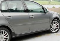 Volkswagen Golf 6 2008–2014 Bočné prahy DPT V-1 (HB, na lakovanie) fotografia 1