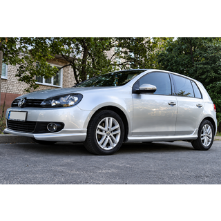 Bočné prahy DPT V-1 (HB, na lakovanie) Volkswagen Golf 6 2008–2014 fotografia 1