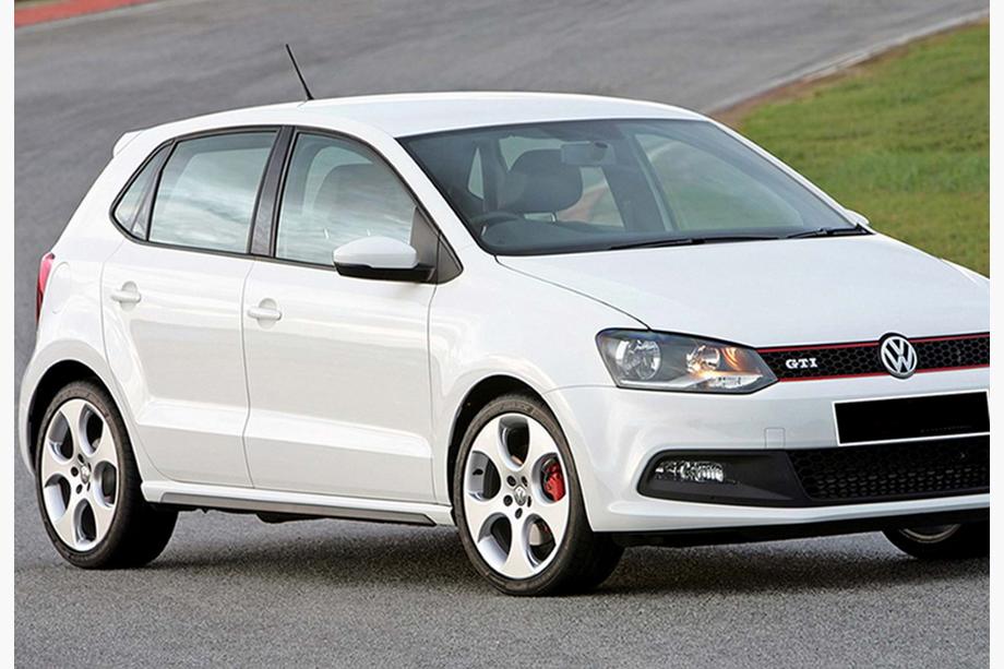 Volkswagen Polo 2010–2017 Bočné prahy DPT V-2 (lesklá čierna) Fotografia 2