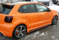 Volkswagen Polo 2010–2017 Bočné prahy DPT V-4 (na lakovanie) fotografia 4