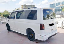 Volkswagen T6 2015–2024 DPT bočné prahy (dlhý rázvor, na lakovanie) fotografia 3