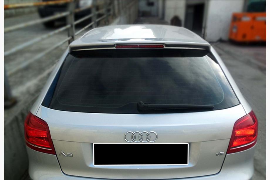 Audi A3 2003–2012 Spojler DPT V-3 (lesklá čierna) Fotografia 1