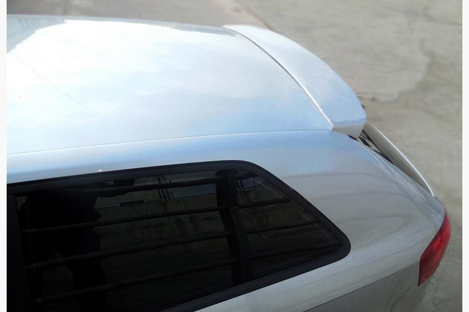 Audi A3 2003–2012 Spojler DPT V-3 (lesklá čierna) Fotografia 4