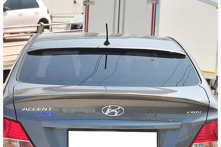 Hyundai Accent 2011–2017 Spojler DPT (lesklá čierna) Image