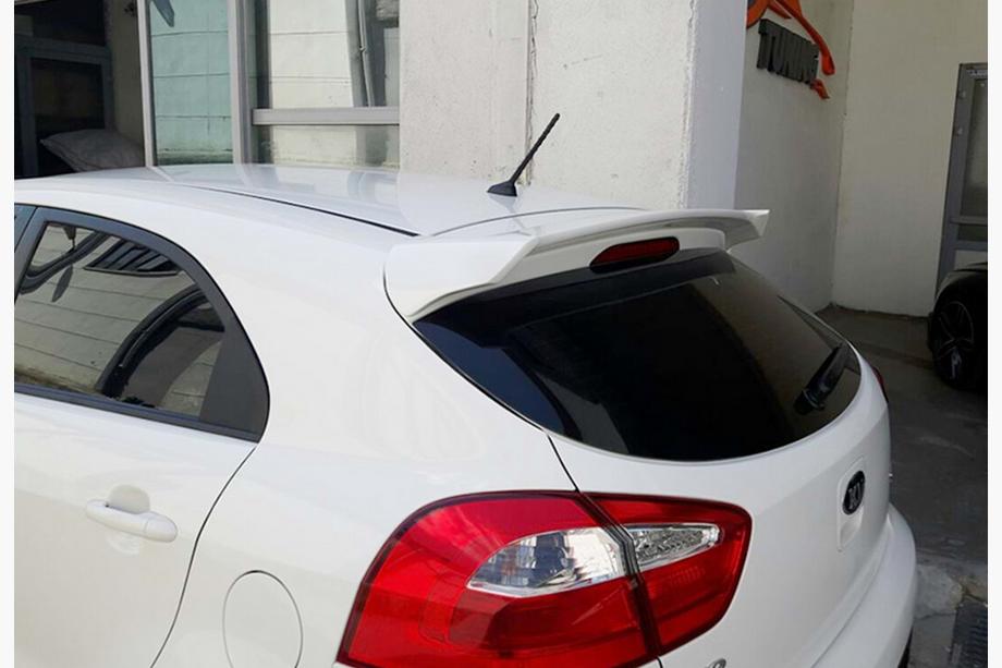 Kia Rio 2012–2017 Spojler DPT (HB, čierny vysoký lesk) Image
