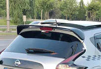 Nissan Juke 2010–2019 Spojler DPT V-2 (čierny vysoký lesk) fotografia 1
