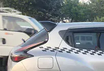 Nissan Juke 2010–2019 Spojler DPT V-2 (čierny vysoký lesk) fotografia 4