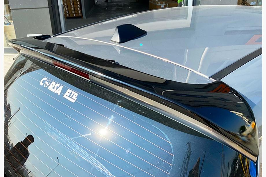 Opel Corsa E 2015–2019 Spojler DPT V-1 (lesklá čierna) Image