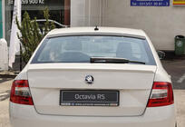 Skoda Octavia III A7 2013–2019 Spojler DPT V-1 (Lesklá čierna) fotografia 3