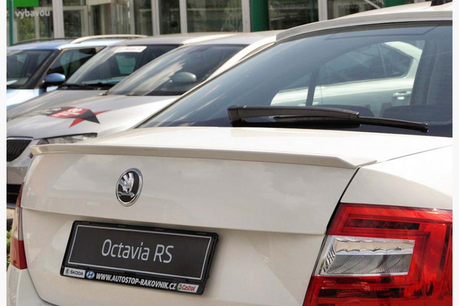 Skoda Octavia III A7 2013–2019 Spojler DPT V-1 (Lesklá čierna) Image