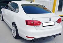 Volkswagen Jetta 2011–2018 DPT spojler (na lakovanie) fotografia 5