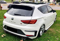 Seat Leon 2013–2020 Kanardy na zadný nárazník DPT (2017-2020, 2 ks, čierny lesk) fotografia 3